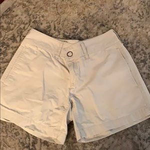Gap khaki shorts